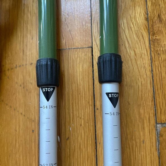 Yukon Charlie 821 Advanced Snowshoes, Blue w/ Olive Green Sherpa walking sticks - Picture 8 of 8